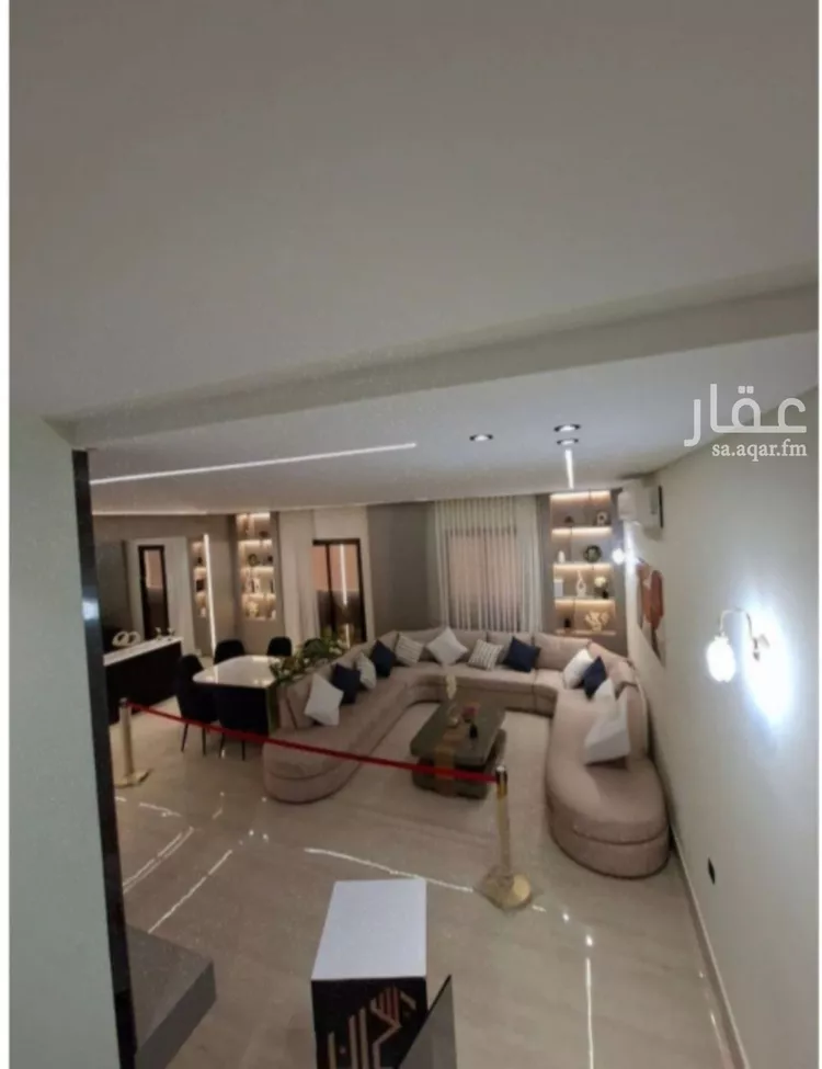 دور للبيع في شارع إسماعيل القيسي, حي عكاظ, مدينة الرياض, منطقة الرياض صورة 3