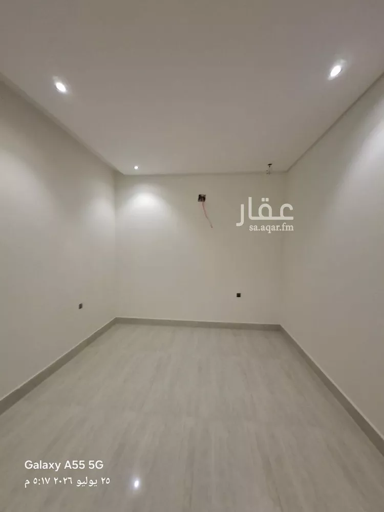 Floor for Sale in Riyadh Tuwaiq 7