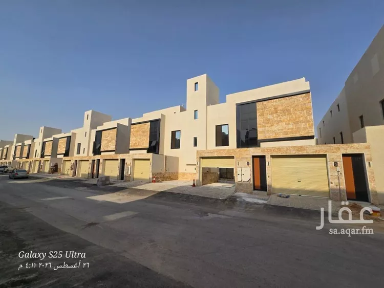 دور للبيع في شارع إسماعيل القيسي, حي عكاظ, مدينة الرياض, منطقة الرياض