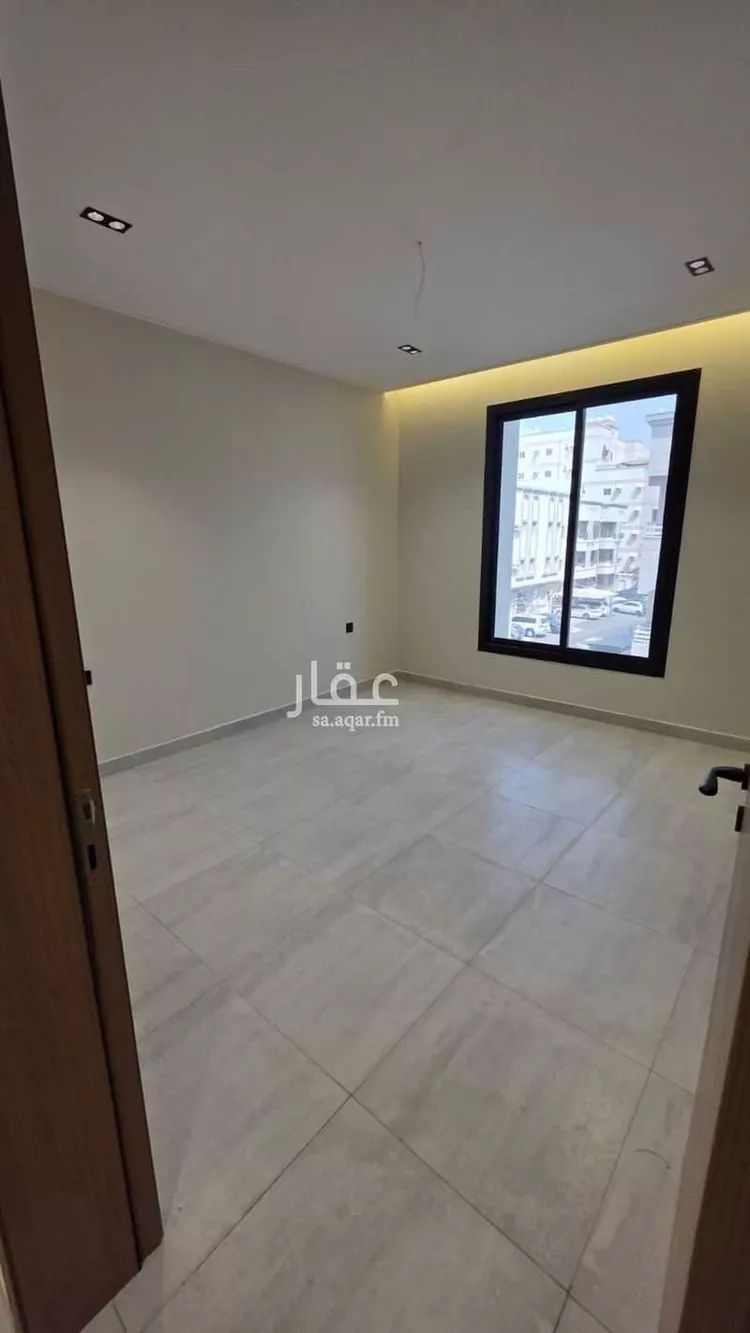 شقة للبيع في شارع رقيقه, حي النزهة, مدينة جدة, منطقة مكة المكرمة