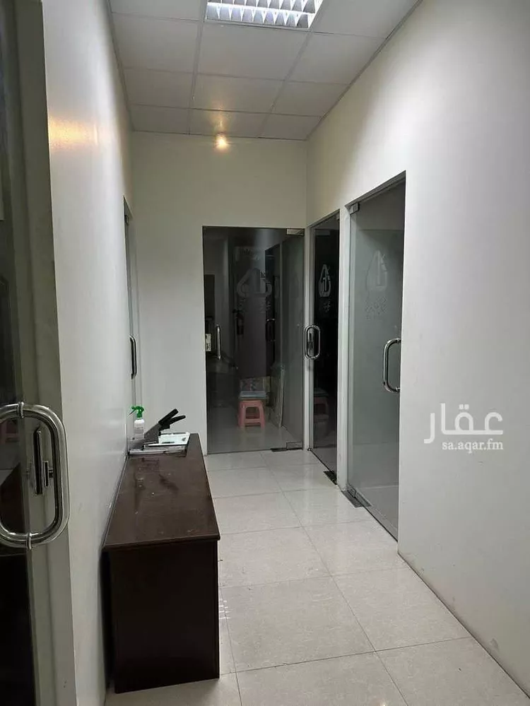 مكتب تجاري للإيجار في شارع 1 القصور, حي القصور, مدينة الظهران, المنطقة الشرقية