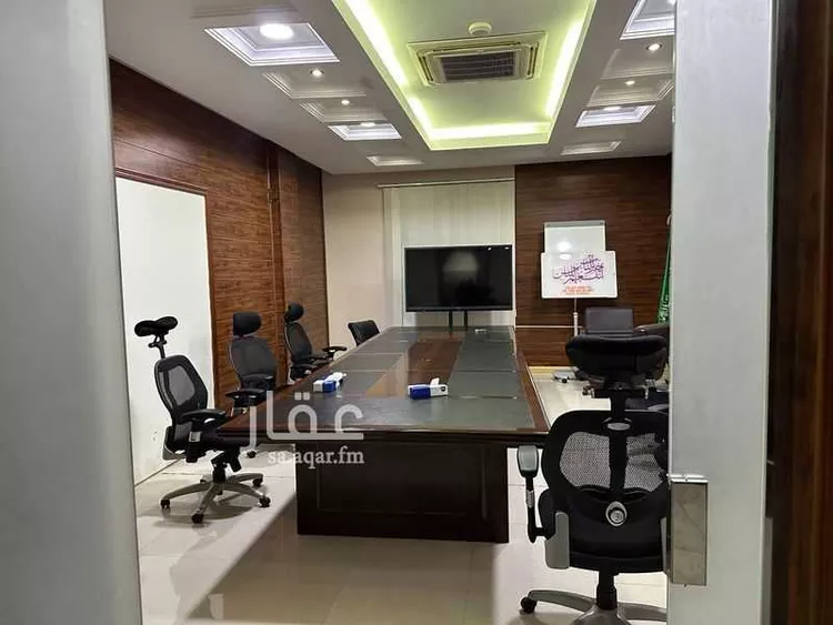 مكتب تجاري للإيجار في شارع 1 القصور, حي القصور, مدينة الظهران, المنطقة الشرقية صورة 2