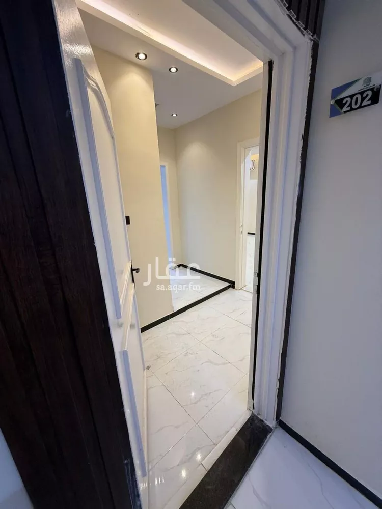 شقة للإيجار في شارع قس بن ساعدة, حي الملك فيصل, مدينة الرياض, منطقة الرياض صورة 2
