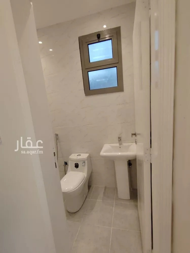 شقة للإيجار في شارع الشهارين, حي اليرموك, مدينة الرياض, منطقة الرياض صورة 2