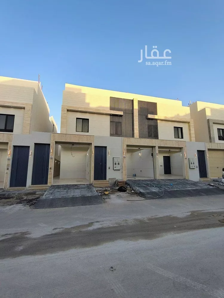 فيلا للبيع في شارع الشامي الصالحي, حي عكاظ, مدينة الرياض, منطقة الرياض