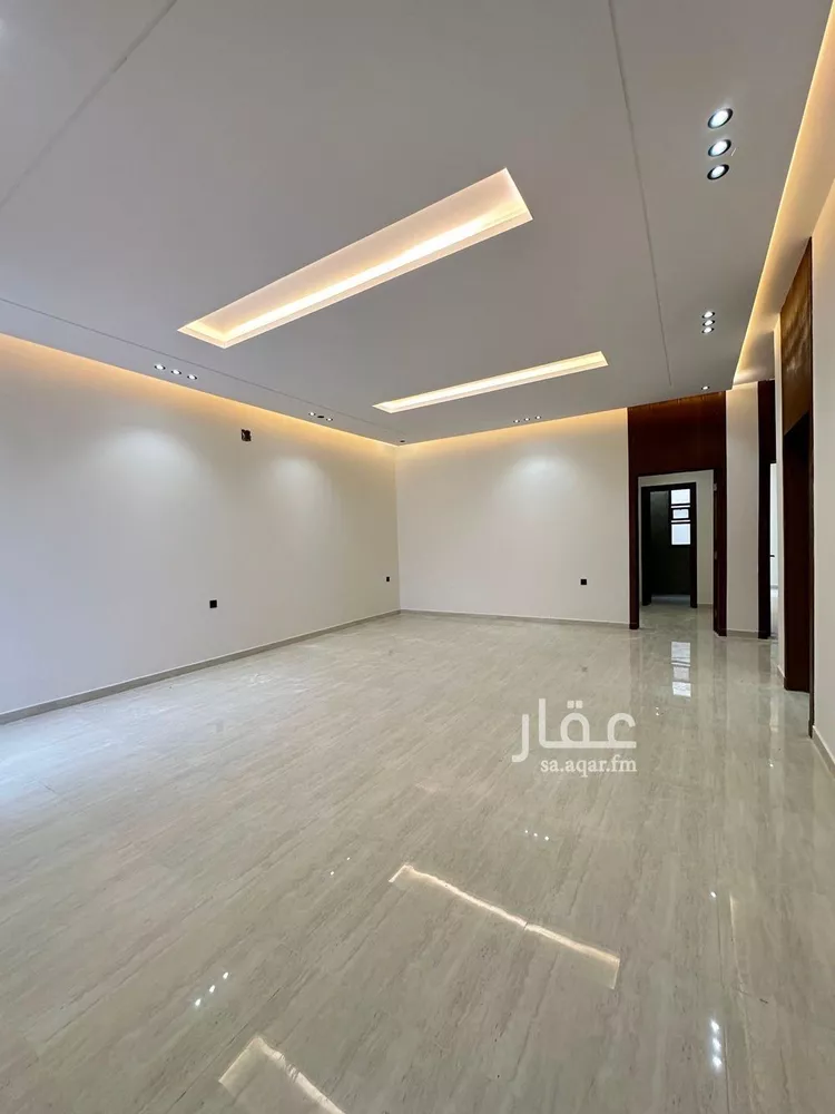 دور للبيع في شارع علي بن النقيب, حي الحزم, مدينة الرياض, منطقة الرياض صورة 2