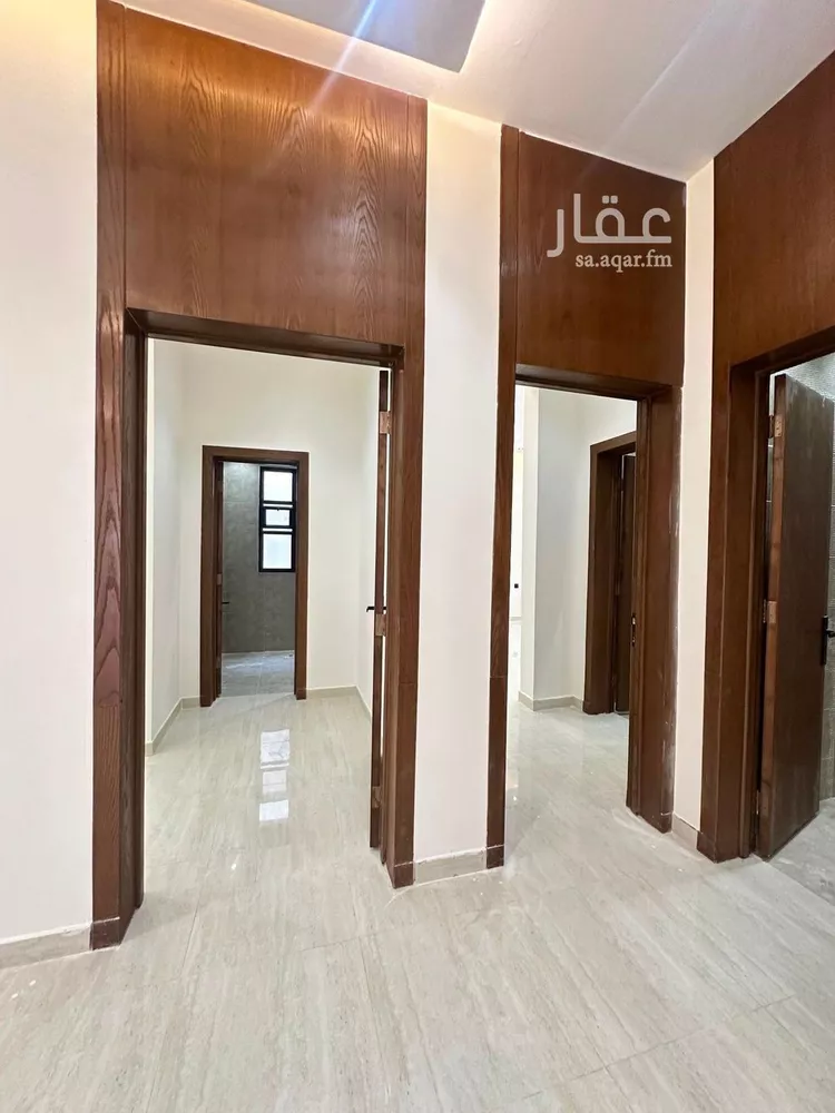 دور للبيع في شارع علي بن النقيب, حي الحزم, مدينة الرياض, منطقة الرياض صورة 3