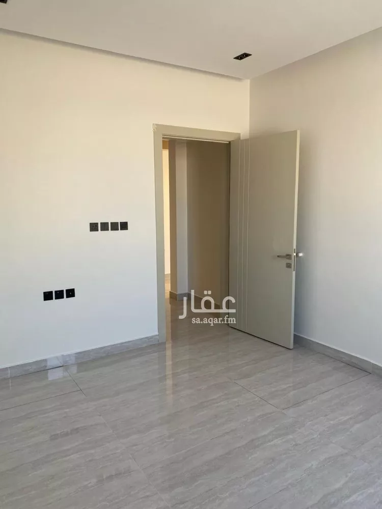 شقة للبيع في شارع علي بن النقيب, حي الحزم, مدينة الرياض, منطقة الرياض صورة 2