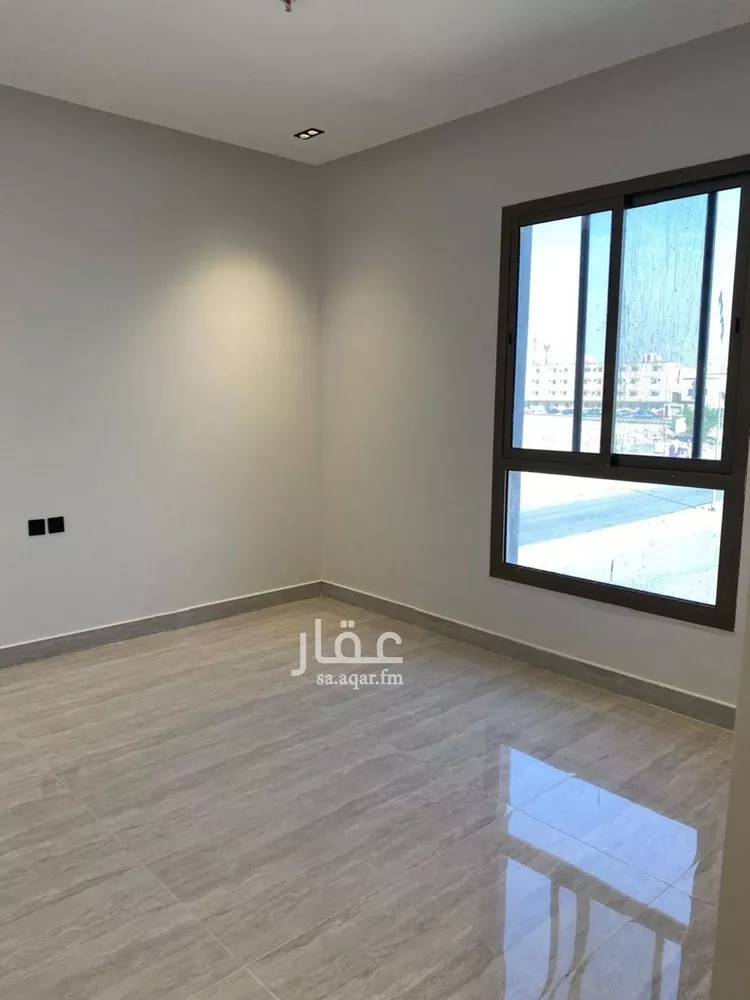 شقة للبيع في شارع محمد بن عوجان, حي الحزم, مدينة الرياض, منطقة الرياض صورة 2