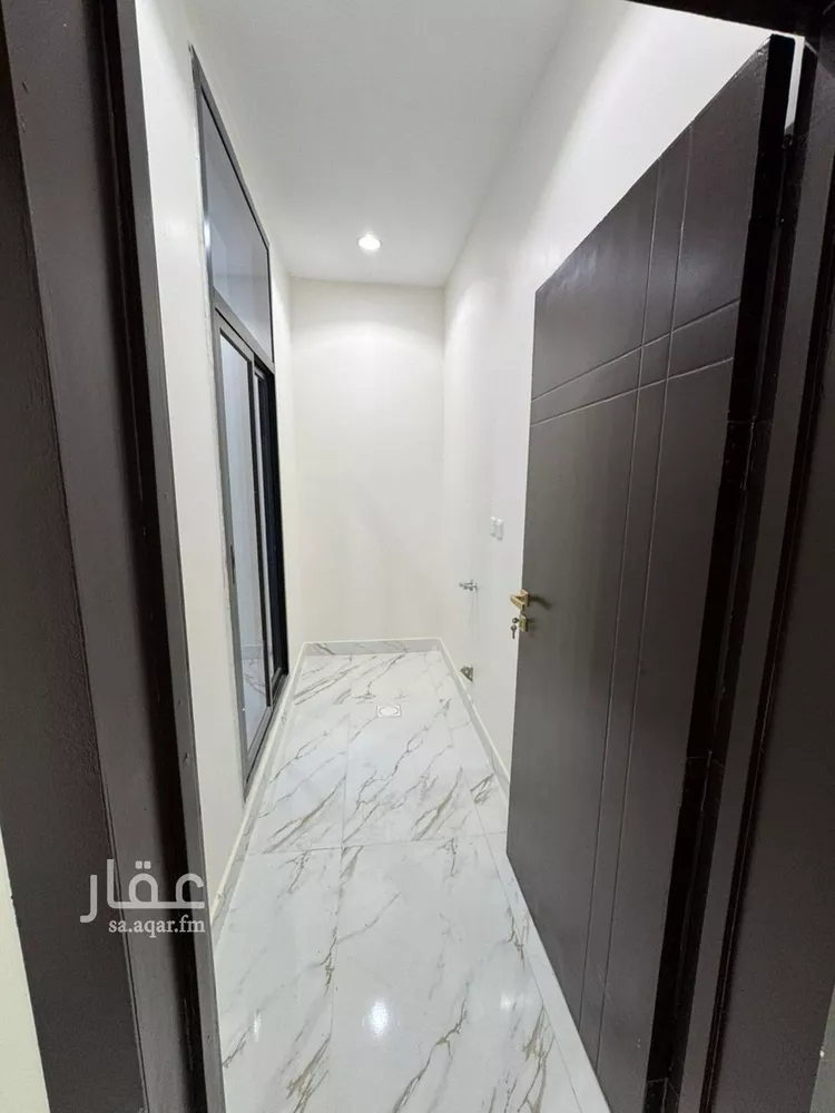 فيلا للبيع في شارع يحيى بن أبي المعالي, حي العريجاء الغربي, مدينة الرياض, منطقة الرياض صورة 4