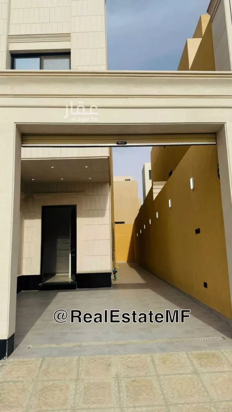 دور للبيع في شارع عثمان الرويني, حي البيان, مدينة الرياض, منطقة الرياض صورة 5