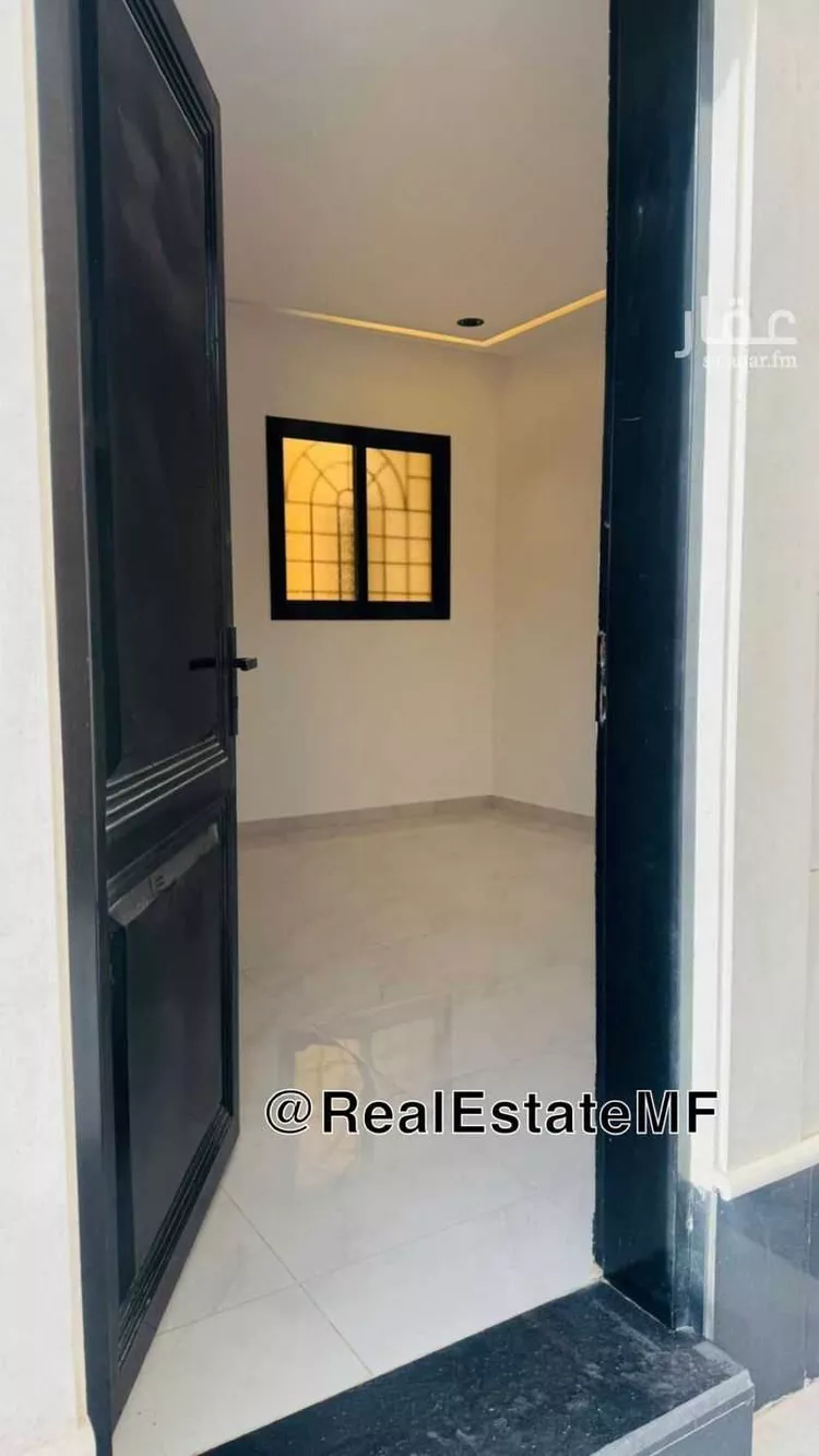 دور للبيع في شارع عثمان الرويني, حي البيان, مدينة الرياض, منطقة الرياض