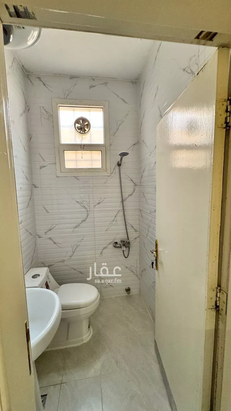 شقة للإيجار في شارع الشهدة, حي قرطبة, مدينة الرياض, منطقة الرياض 14