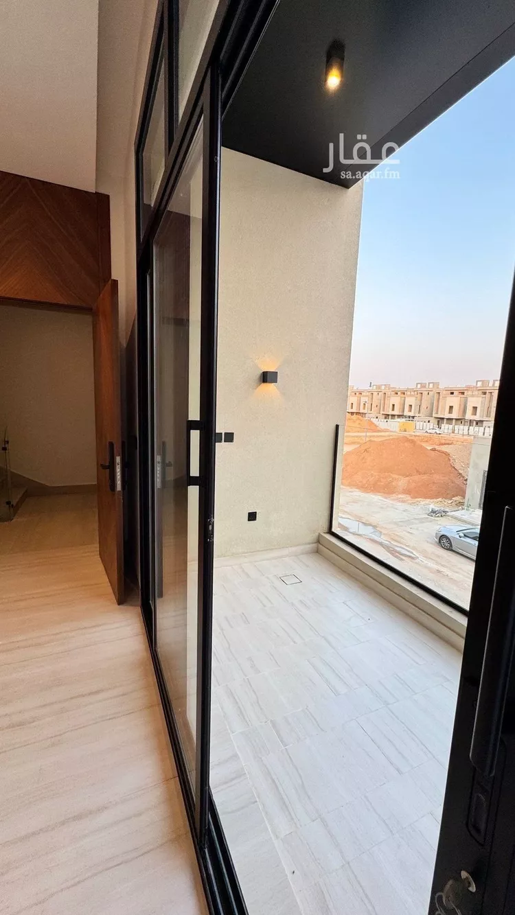 دور للإيجار في شارع وادي الساحل, حي الرمال, مدينة الرياض, منطقة الرياض 14