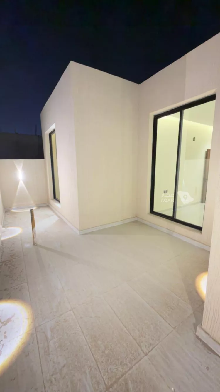 Floor for Sale in Riyadh Ash Sharq