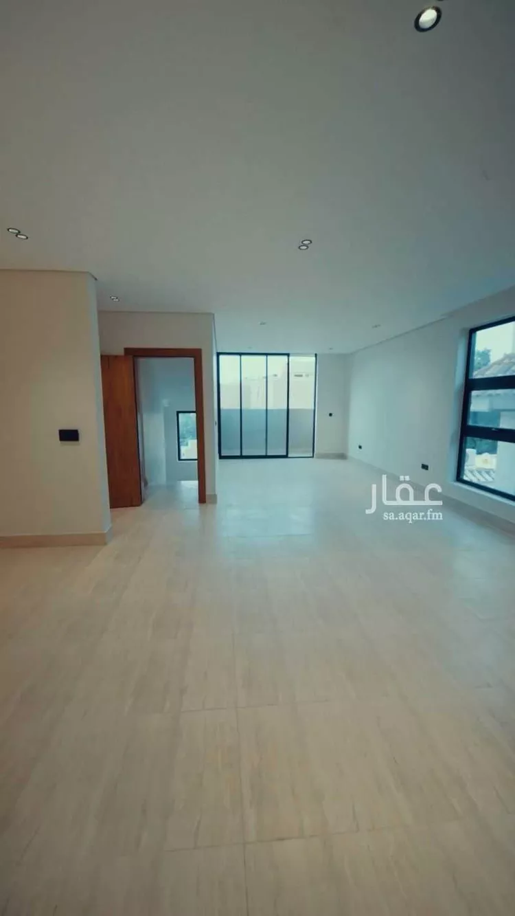 Floor for Sale in Riyadh Ar Rabwah صورة 3