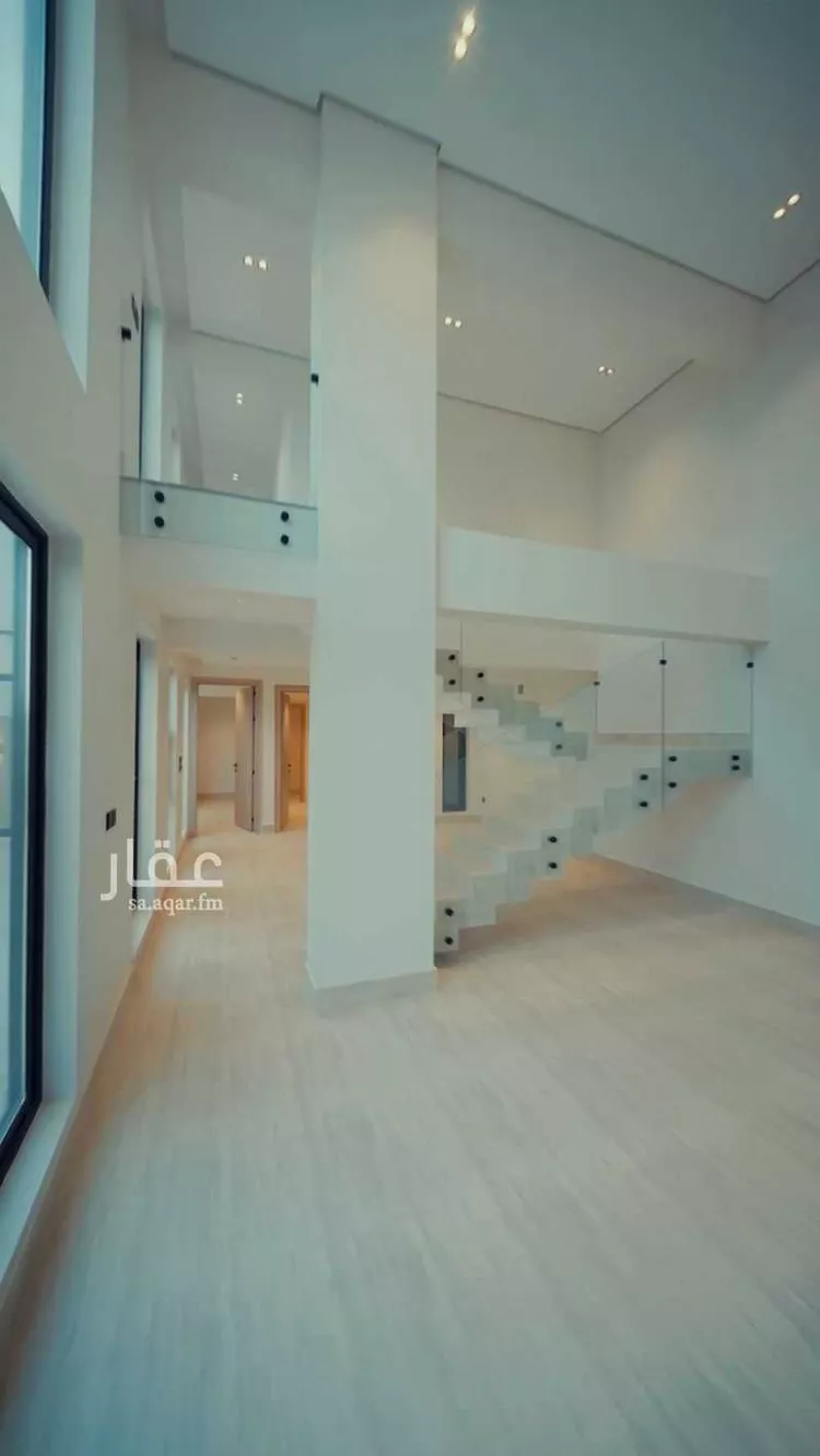 دور للبيع في شارع احمد البجاني, حي الربوة, مدينة الرياض, منطقة الرياض صورة 4