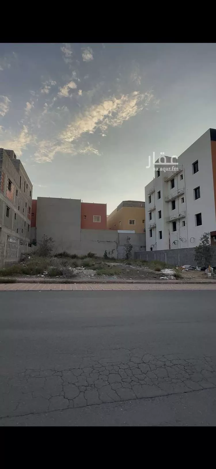 أرض للبيع في شارع عبدالله المانع, حي المروج, مدينة أبها, منطقة عسير صورة 2