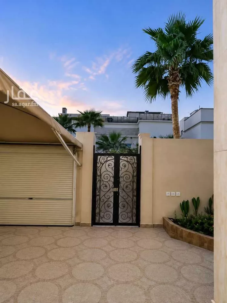 فيلا للبيع في شارع الفئ, حي الربيع, مدينة الرياض, منطقة الرياض صورة 2