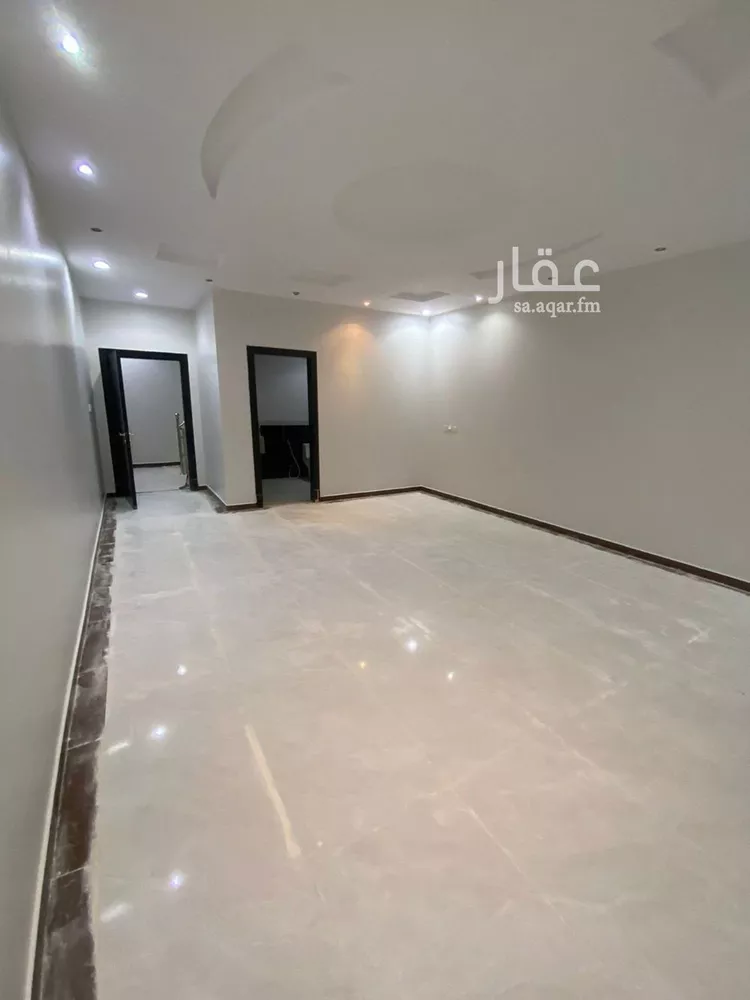 فيلا للإيجار في شارع حسن حسني عبدالوهاب, حي الرمال, مدينة الرياض, منطقة الرياض صورة 2
