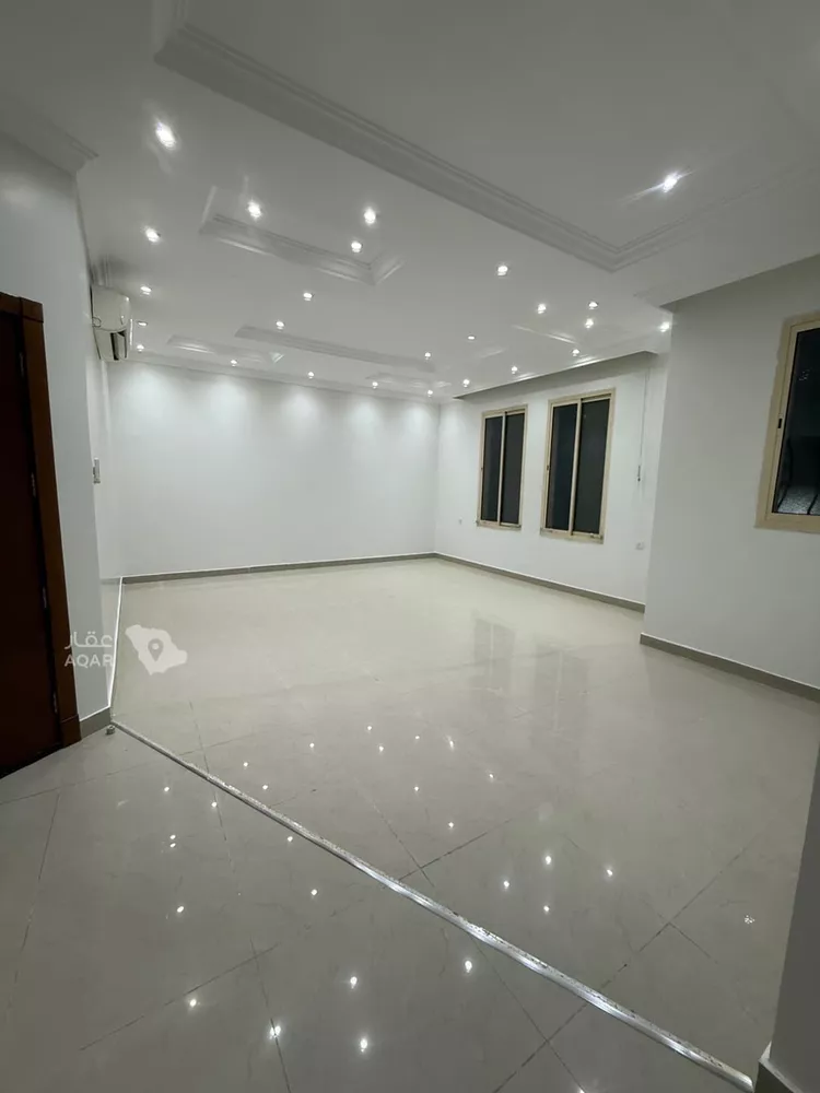 Villa for Sale in Riyadh Al Yasmin ุตูุฑุฉ 4
