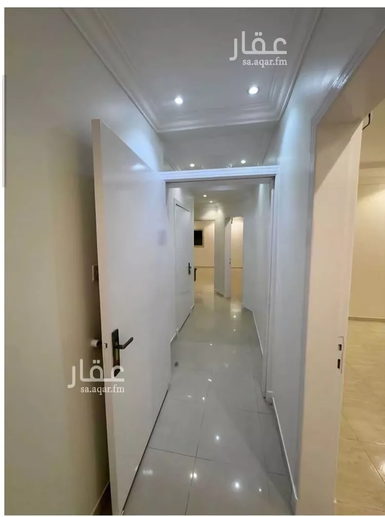 شقة للإيجار في شارع عبدالله بن شهيوين, حي العقيق, مدينة الرياض, منطقة الرياض صورة 3