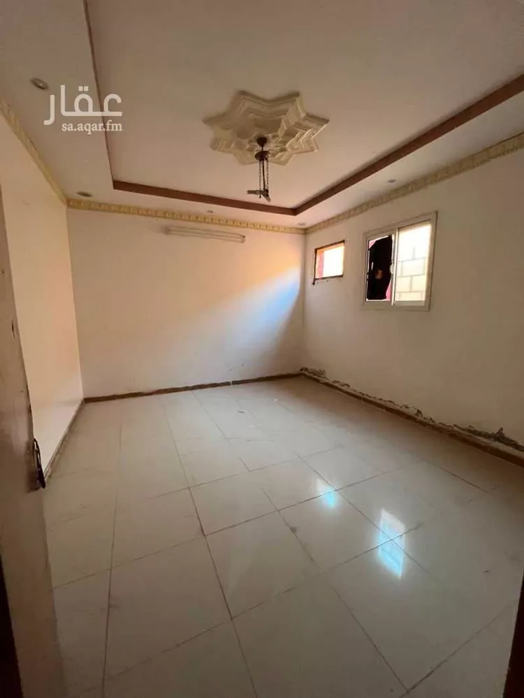 شقة للبيع في شارع عبدالقادر الجزائري, حي الدار البيضاء, مدينة الرياض, منطقة الرياض 11