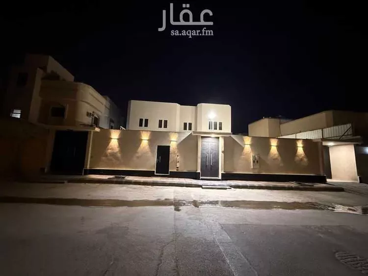 Floor for Rent in Riyadh Ad Dar Al Baida