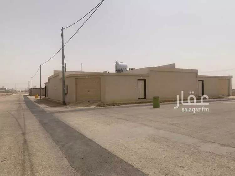 فيلا للبيع في شارع الامام البخاري, حي المصيف, مدينة حوطه بنى تميم, منطقة الرياض صورة 4