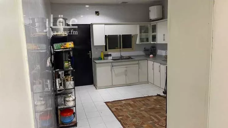 فيلا للإيجار في شارع أبي علي بن الشريف, حي العزيزية, مدينة الرياض, منطقة الرياض صورة 3