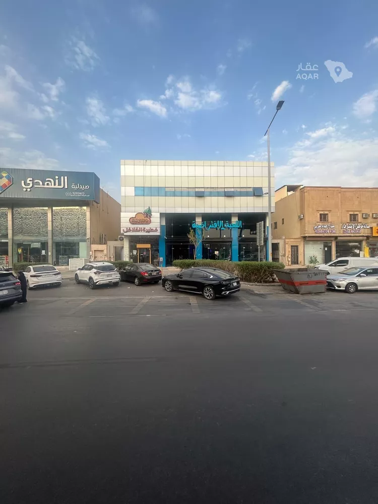 محل للإيجار في شارع محمد رشيد رضا, حي العزيزية, مدينة الرياض, منطقة الرياض