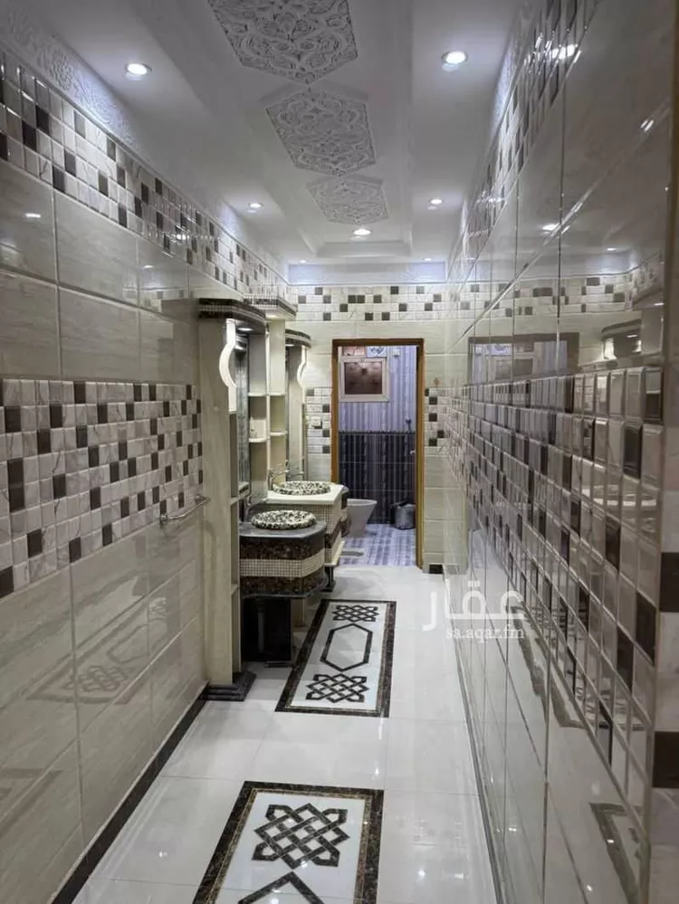 Floor for Rent in Riyadh Ad Dar Al Baida صورة 2