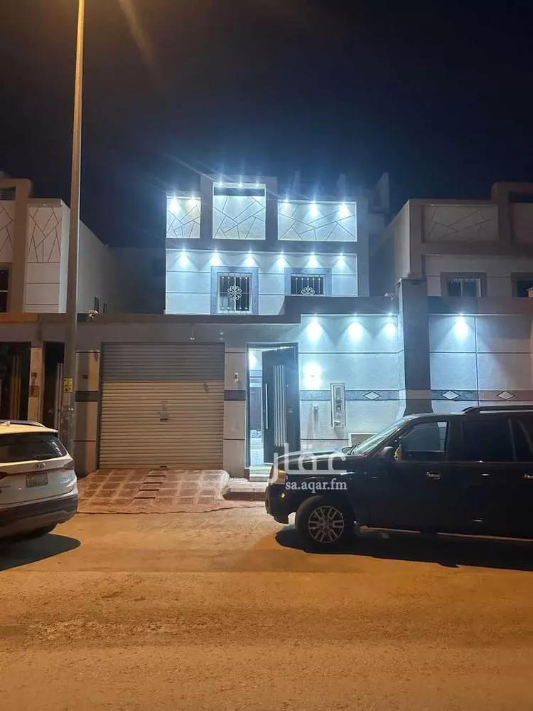 فيلا للبيع في شارع ابن شاكر, حي طيبة, مدينة الرياض, منطقة الرياض صورة 2