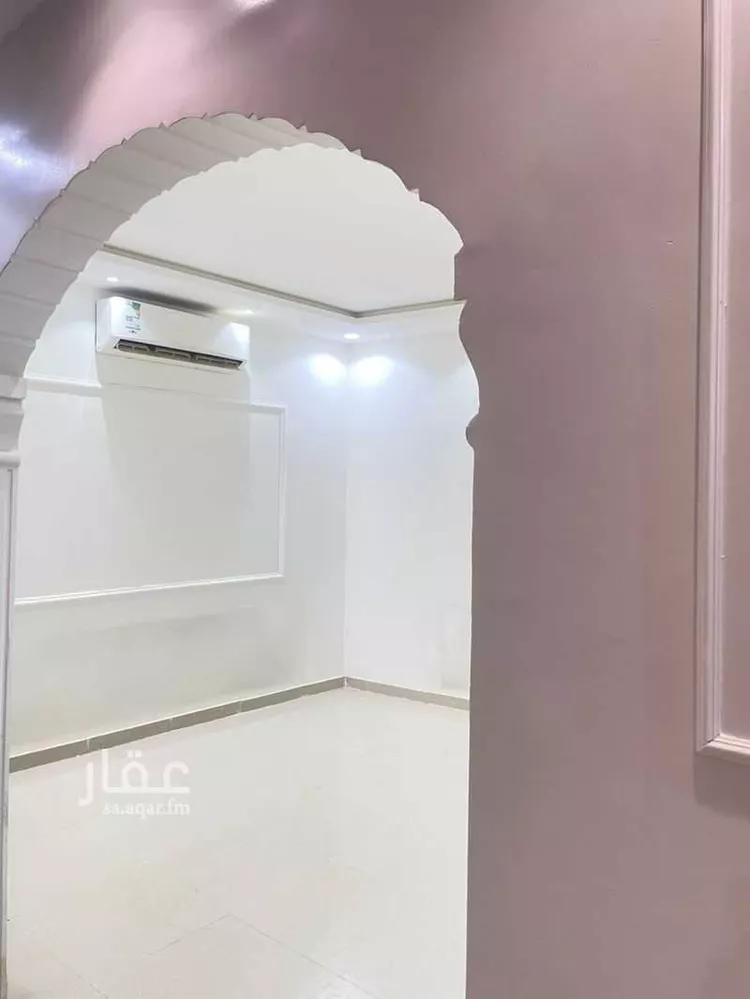 فيلا للإيجار في شارع ابن عوانة, حي طيبة, مدينة الرياض, منطقة الرياض صورة 2