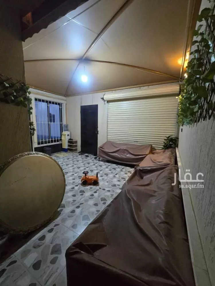 Floor for Sale in Riyadh Ad Dar Al Baida صورة 2