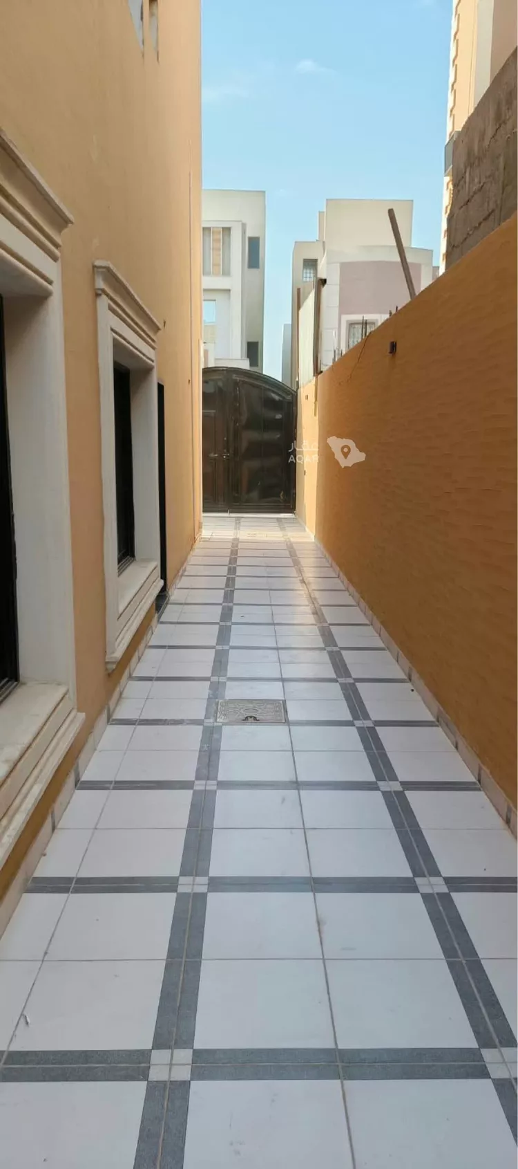 فيلا للبيع في شارع الأنجب, حي الدار البيضاء, مدينة الرياض, منطقة الرياض 8