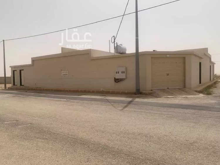 فيلا للبيع في شارع الامام البخاري, حي المصيف, مدينة حوطه بنى تميم, منطقة الرياض صورة 2