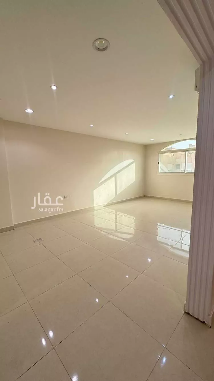 دور للإيجار في شارع حراء, حي الورود, مدينة الرياض, منطقة الرياض صورة 4