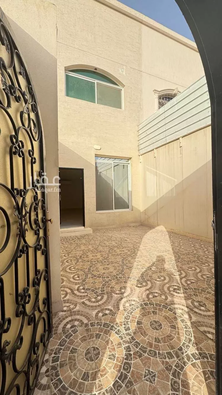 دور للإيجار في شارع حراء, حي الورود, مدينة الرياض, منطقة الرياض صورة 3