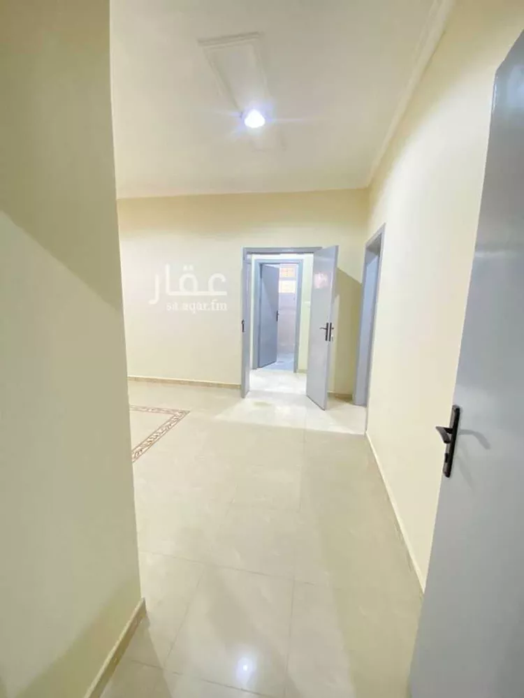 شقة للإيجار في شارع الرائد, حي بدر, مدينة الرياض, منطقة الرياض 7