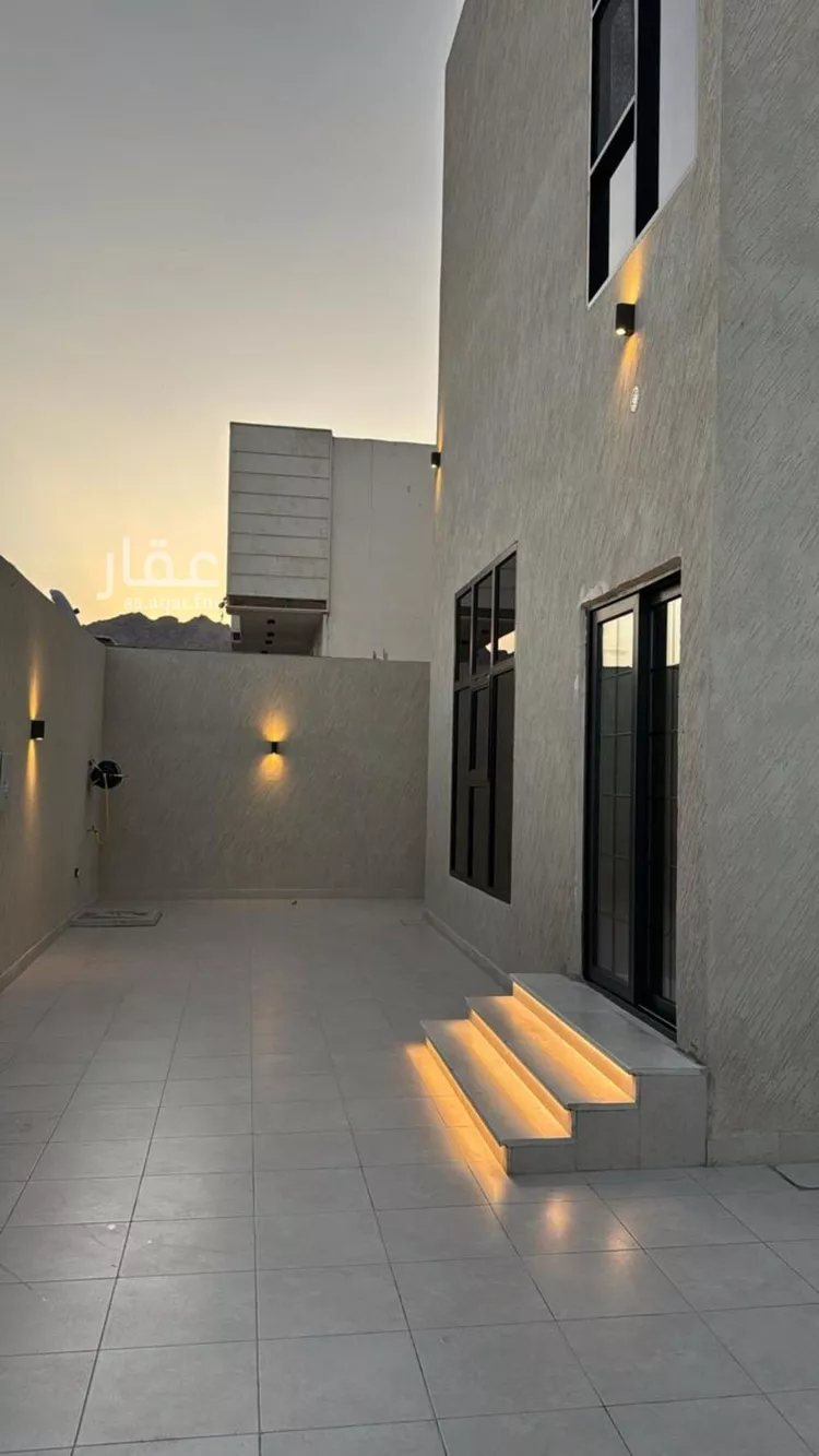 فيلا للإيجار في شارع زبيد بن الخولانى, حي المطار, مدينة المدينة المنورة, منطقة المدينة المنورة صورة 3