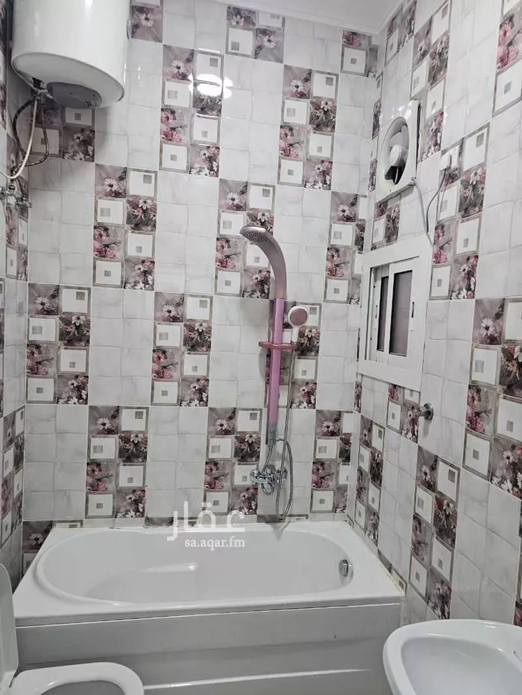 شقة للإيجار في حي ، شارع عمر السلمي ، حي المروج ، ينبع ، ينبع صورة 3