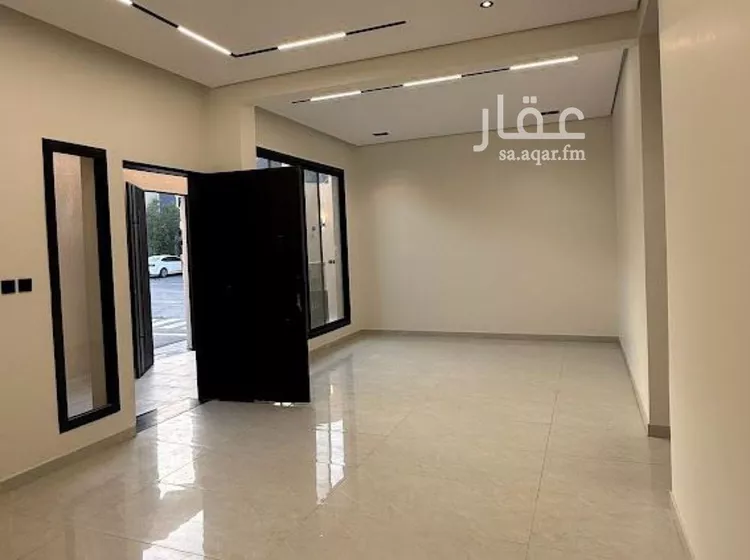 فيلا للبيع في شارع وادي سهول, حي بدر, مدينة الرياض, منطقة الرياض صورة 4