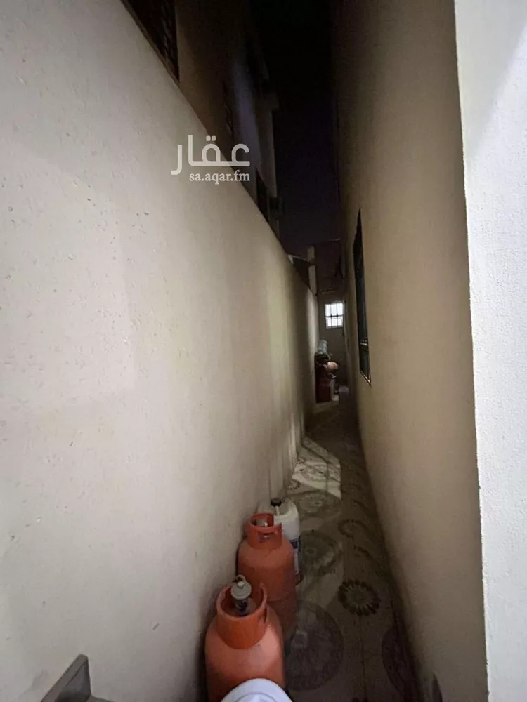 فيلا للبيع في شارع عبدالحميد بن صيفي, حي الرمال, مدينة الرياض, منطقة الرياض صورة 3