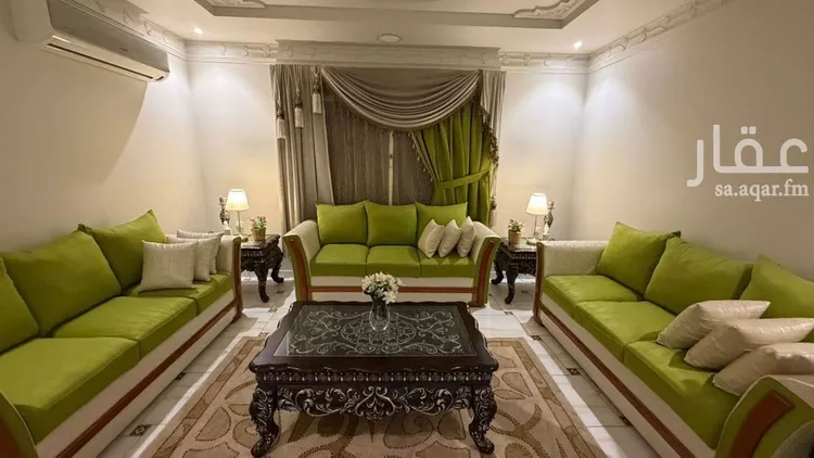 فيلا للبيع في شارع مطلق بن صالح بن مطلق, حي إشبيلية, مدينة الرياض, منطقة الرياض صورة 3