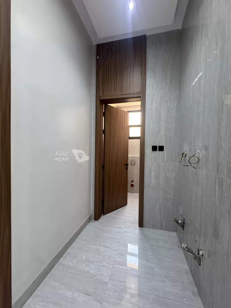 دور للبيع في حي النخبة, مدينة الرياض, منطقة الرياض 18