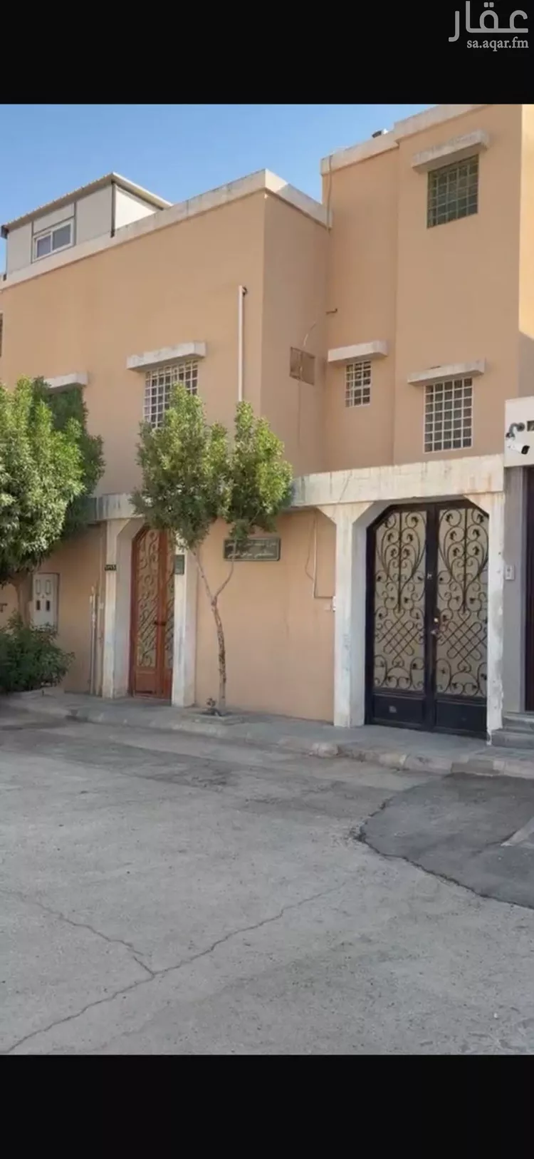 فيلا للبيع في شارع شهيد الدين ثم الوطن عبدالمغنى عواض الث, حي الشهداء, مدينة الرياض, منطقة الرياض