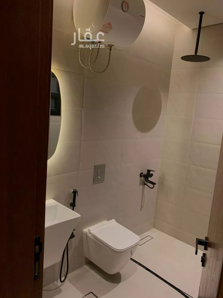 شقة للإيجار في شارع ميرزا إبراهيم الكازروني, حي العارض, مدينة الرياض, منطقة الرياض صورة 3