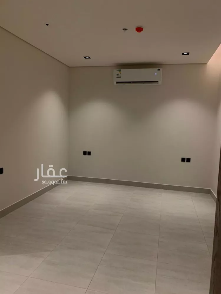 شقة للإيجار في شارع ميرزا إبراهيم الكازروني, حي العارض, مدينة الرياض, منطقة الرياض صورة 4