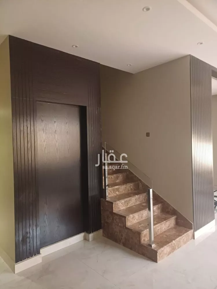 فيلا للبيع في شارع علي بن أحمد العمري, حي العارض, مدينة الرياض, منطقة الرياض صورة 4